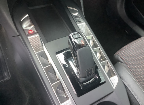 DS DS 3 Nouveau PureTech 130 EAT8 Performance Line