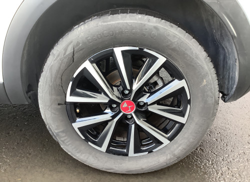 DS DS 3 Nouveau PureTech 130 EAT8 Performance Line