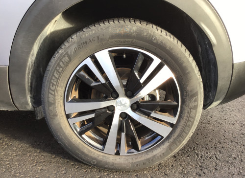 Peugeot 3008 BlueHDi 130ch S&S EAT8 GT