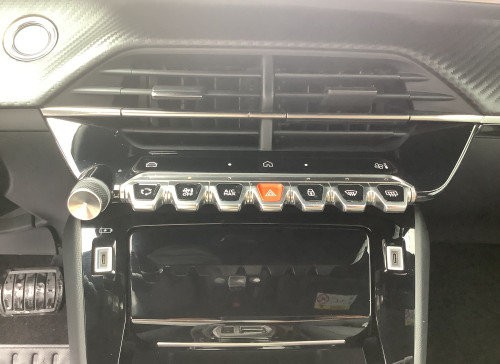 Peugeot 2008 Nouveau Hybrid 136 e-DCS6 Allure