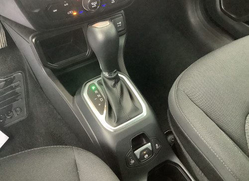 Jeep RENEGADE Nouveau 1.5 Turbo T4 130 ch BVR7 e-Hybrid Altitude