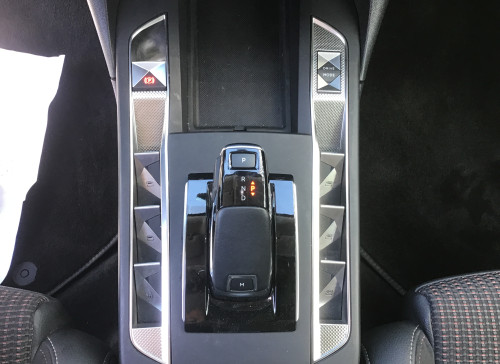 DS DS 3 Nouveau PureTech 130 EAT8 Performance Line+