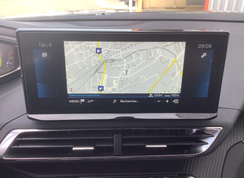 Peugeot 3008 Hybrid 136 e-DCS6 Allure Pack