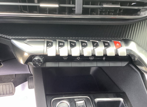 Peugeot 3008 Hybrid 136 e-DCS6 Allure Pack