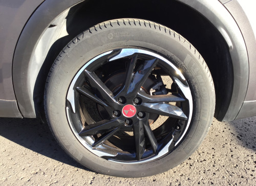DS DS7 CROSSBACK BlueHDi 130 EAT8 Performance Line+