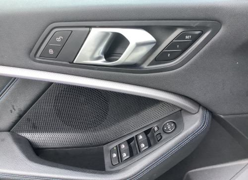 BMW SERIE 1 F40 118d 150 ch BVA8 M Sport