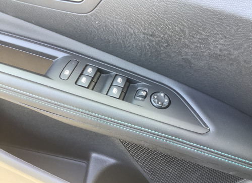 Peugeot 3008 Hybrid 145 e-DCS6 Allure Pack