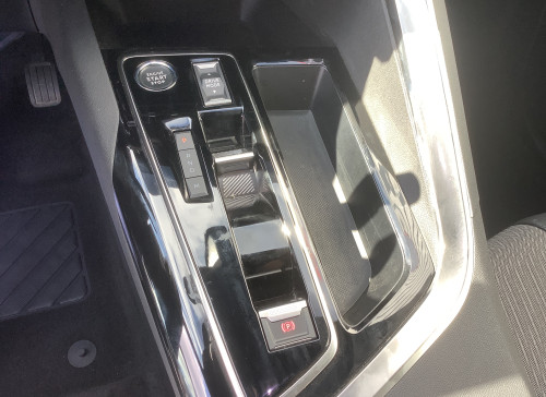 Peugeot 3008 Hybrid 145 e-DCS6 Allure Pack