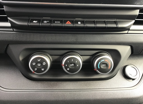 Renault TRAFIC FOURGON Nouveau FGN L1H1 3T BLUE DCI 150 GSR2 ADVANCE