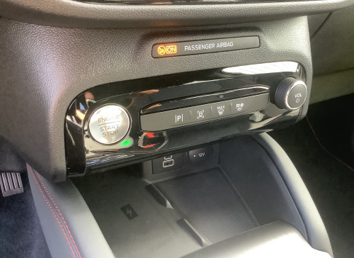 Ford KUGA Nouveau 2.5 Duratec 180 ch FHEV Powershift ST-Line - 5P