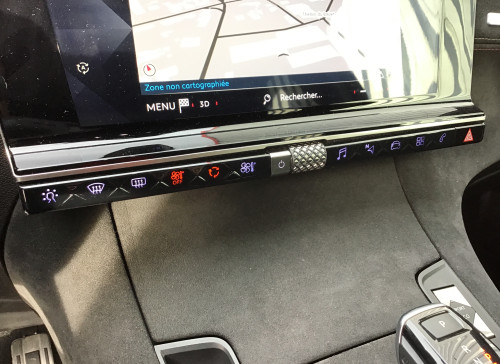 DS DS7 CROSSBACK BlueHDi 130 EAT8 Performance Line+