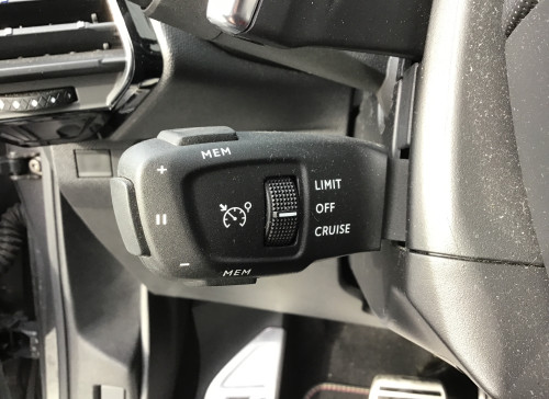 DS DS7 CROSSBACK BlueHDi 130 EAT8 Performance Line+