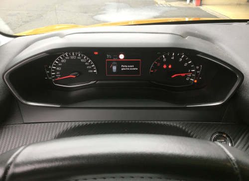 Peugeot 208 PureTech 100 S&S BVM6 Allure