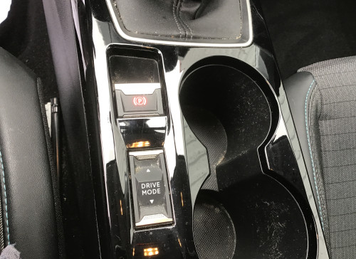 Peugeot 208 PureTech 100 S&S BVM6 Allure