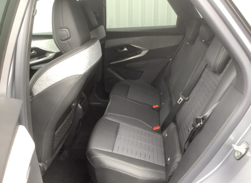 Peugeot 3008 Nouveau Hybrid 145 e-DCS6 GT