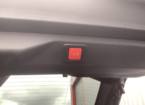 Peugeot 3008 Nouveau Hybrid 145 e-DCS6 GT