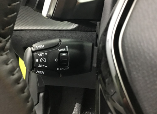 Peugeot 208 Nouvelle Hybrid 110 e-DCS6 Style - 5P
