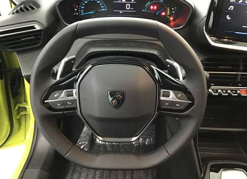 Peugeot 208 Nouvelle Hybrid 110 e-DCS6 Style - 5P