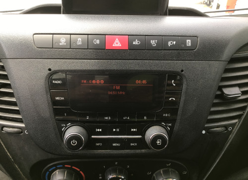 IVECO DAILY CHASSIS CABINE CAB 35 C 14 EMP 3450 QUAD-LEAF BVM6
