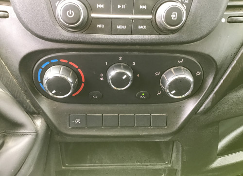 IVECO DAILY CHASSIS CABINE CAB 35 C 14 EMP 3450 QUAD-LEAF BVM6
