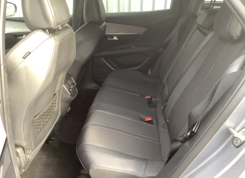 Peugeot 3008 Hybrid 136 e-DCS6 GT