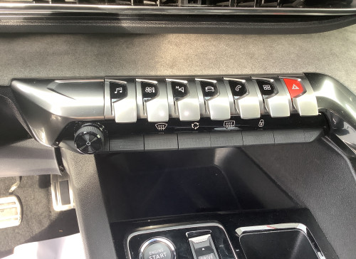 Peugeot 3008 Hybrid 136 e-DCS6 GT