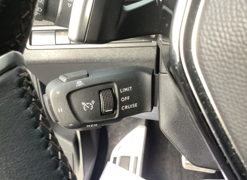 Peugeot 3008 Hybrid 136 e-DCS6 GT