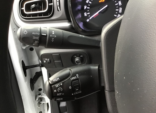 Citroën C3 PureTech 83 S&S BVM5 Shine