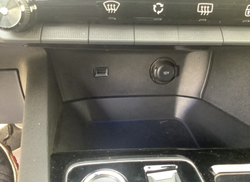 Peugeot 3008 Hybrid 136 e-DCS6 GT