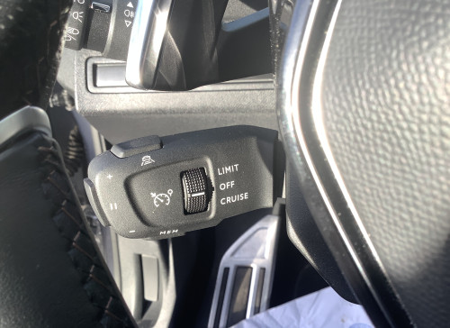 Peugeot 3008 Hybrid 136 e-DCS6 GT