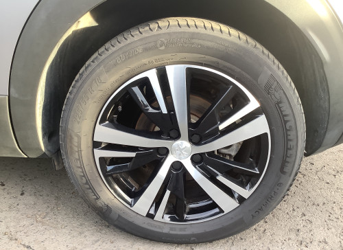 Peugeot 3008 Hybrid 136 e-DCS6 GT