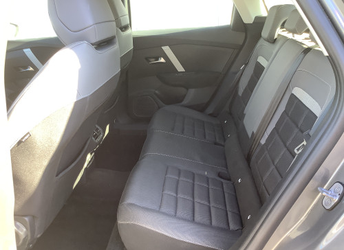 Citroën C4 Hybride 136 e-DCS6 Plus