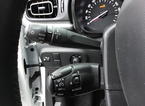 Citroën C3 PureTech 83 S&S BVM5 Shine