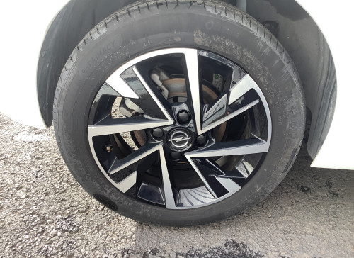 Opel CORSA Nouvelle 1.2 Turbo 100 ch BVM6 GS