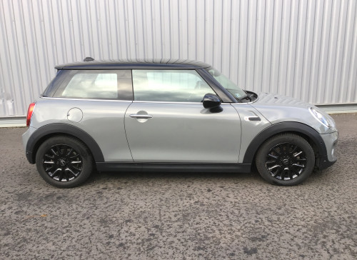 MINI HATCH 3 PORTES F56 LCI Cooper 136 ch BVA7