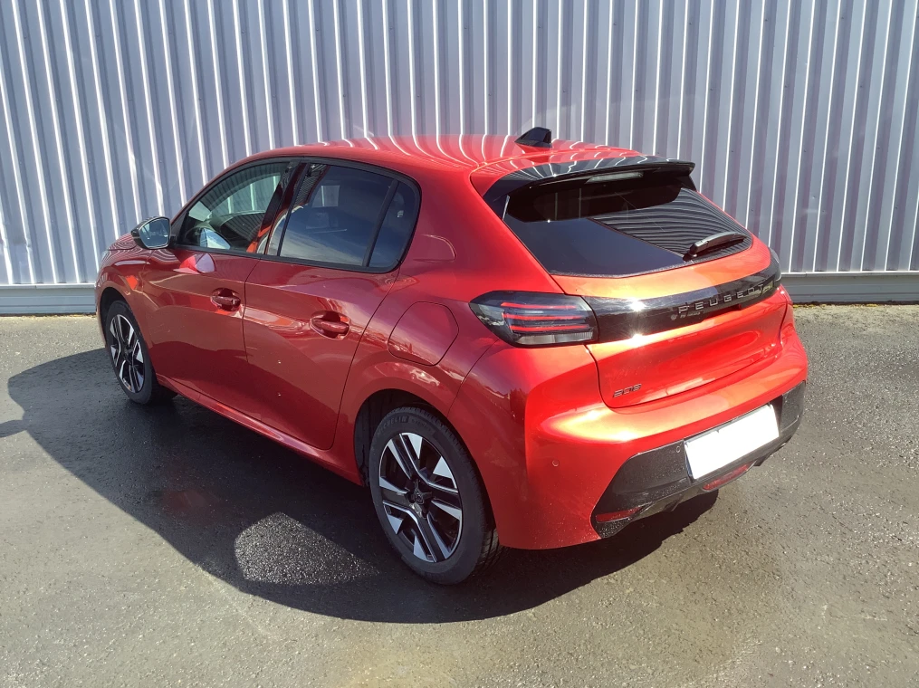 Peugeot 208 100 S&S BVM6 Allure