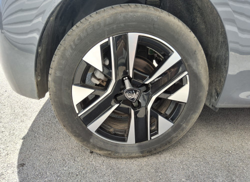 Peugeot 208 Nouvelle Hybrid 100 e-DCS6 Allure
