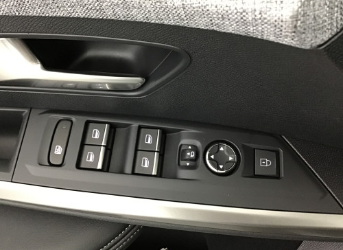 Peugeot 3008 Nouveau Hybrid 145 e-DCS6 GT