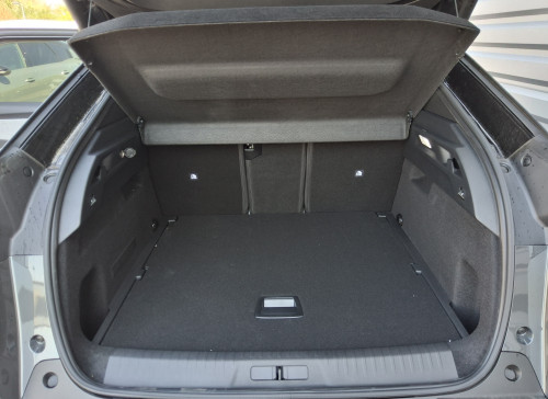 Peugeot 3008 Nouveau Hybrid 145 e-DCS6 GT Exclusive