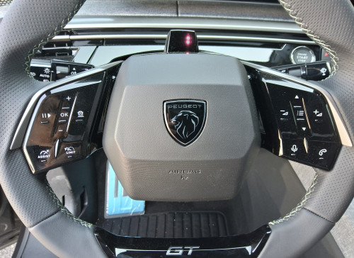 Peugeot 3008 Nouveau Hybrid 145 e-DCS6 GT Exclusive