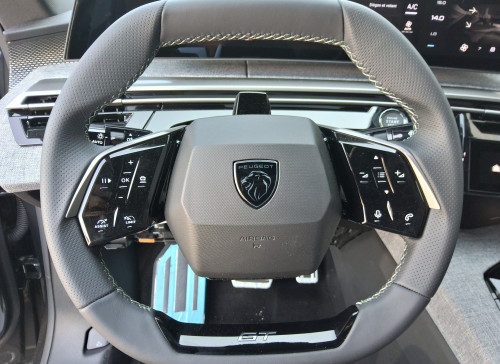 Peugeot 3008 Nouveau Hybrid 145 e-DCS6 GT Exclusive