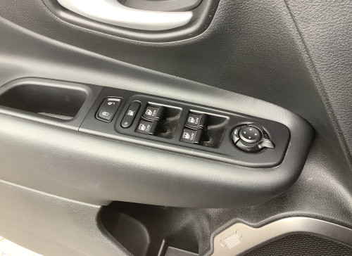Jeep RENEGADE Nouveau 1.5 Turbo T4 130 ch BVR7 e-Hybrid Summit