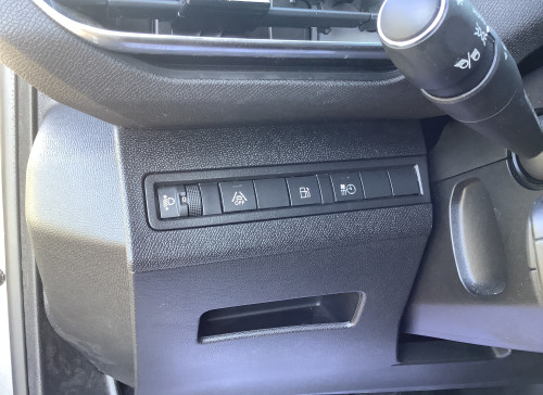 Peugeot 3008 Hybrid 180 e-EAT8 Allure Pack