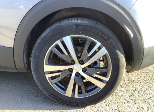 Peugeot 3008 Hybrid 180 e-EAT8 Allure Pack