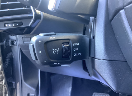 DS DS 7 Nouveau BlueHDi 130 EAT8 Rivoli