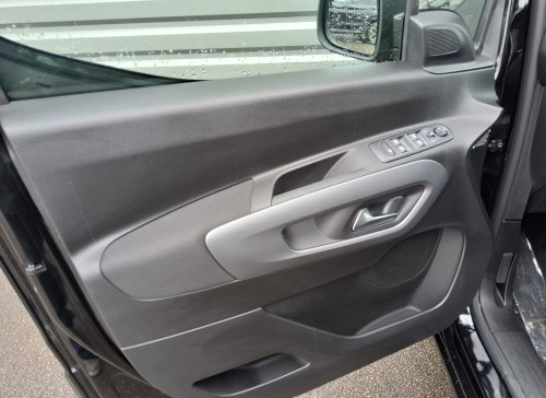 Citroën BERLINGO Taille M BlueHDi 130 S&S EAT8 Max -N1