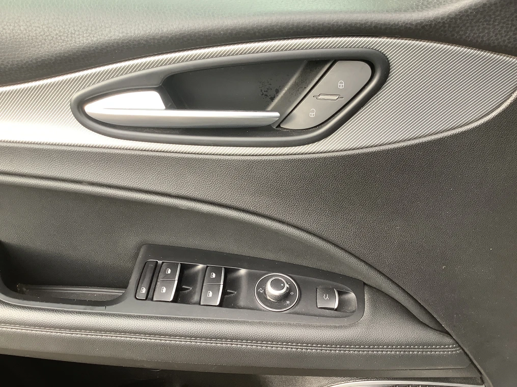 Alfa Romeo STELVIO MY20 2.2 190 ch Q4 AT8 Sprint