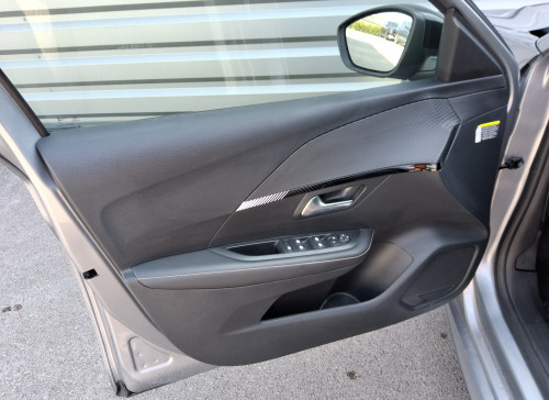 Peugeot 208 Nouvelle Hybrid 100 e-DCS6 Allure