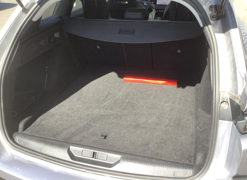 Peugeot 308 SW Hybrid 145 e-DCS6 Allure