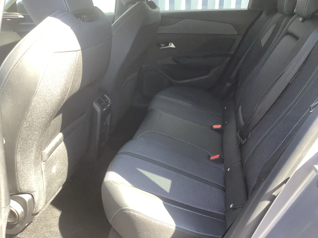 Peugeot 308 SW Hybrid 145 e-DCS6 Allure